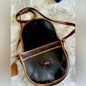 Vintage Coach cross body bag.